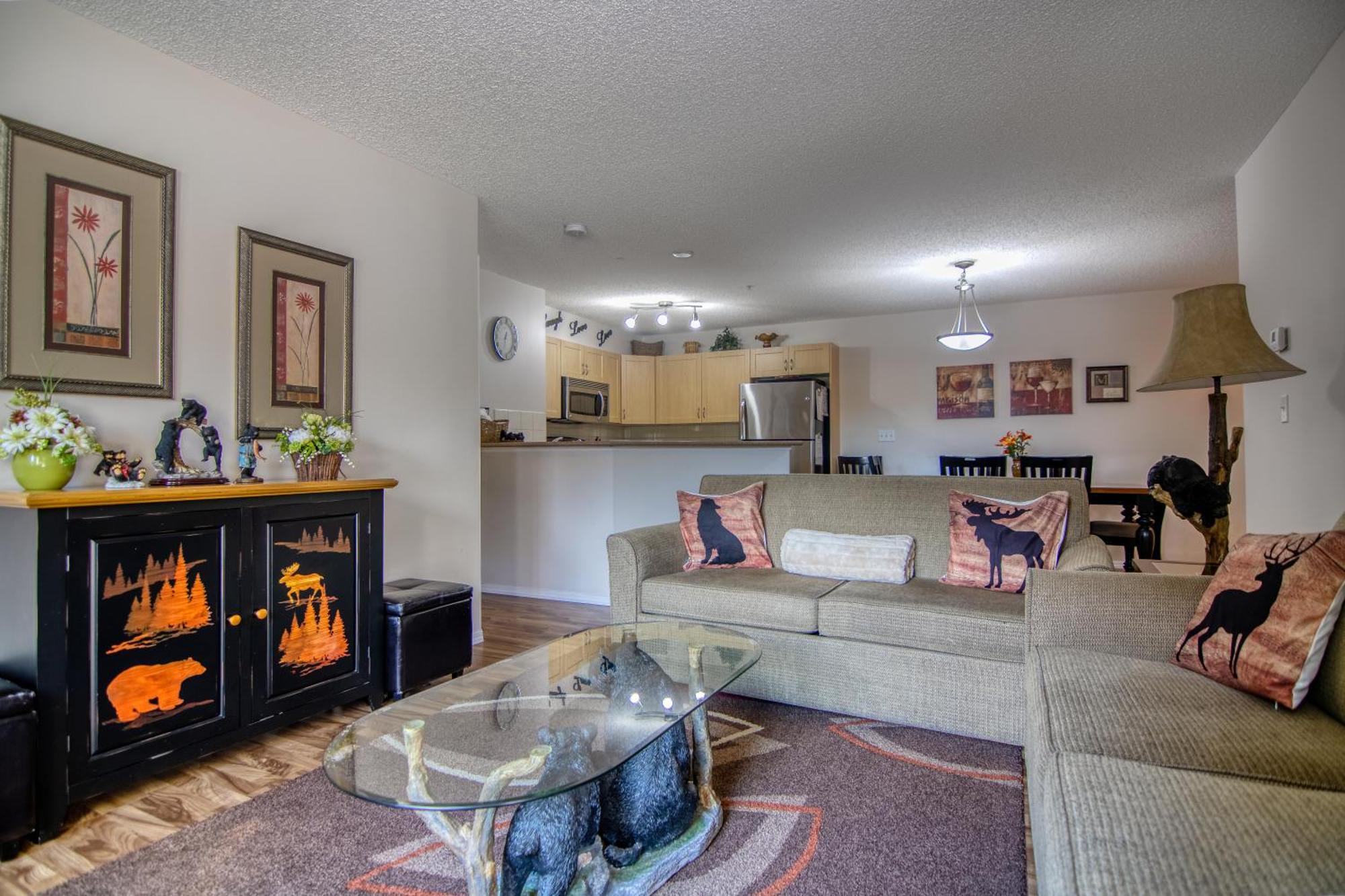 Mountain Getaway Condo - 5 Min Walk To The Beach! Invermere Exterior foto